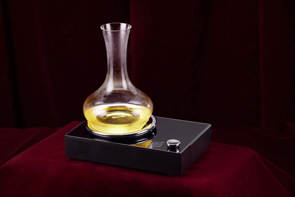 Titan - Decanter chiller by Vivant