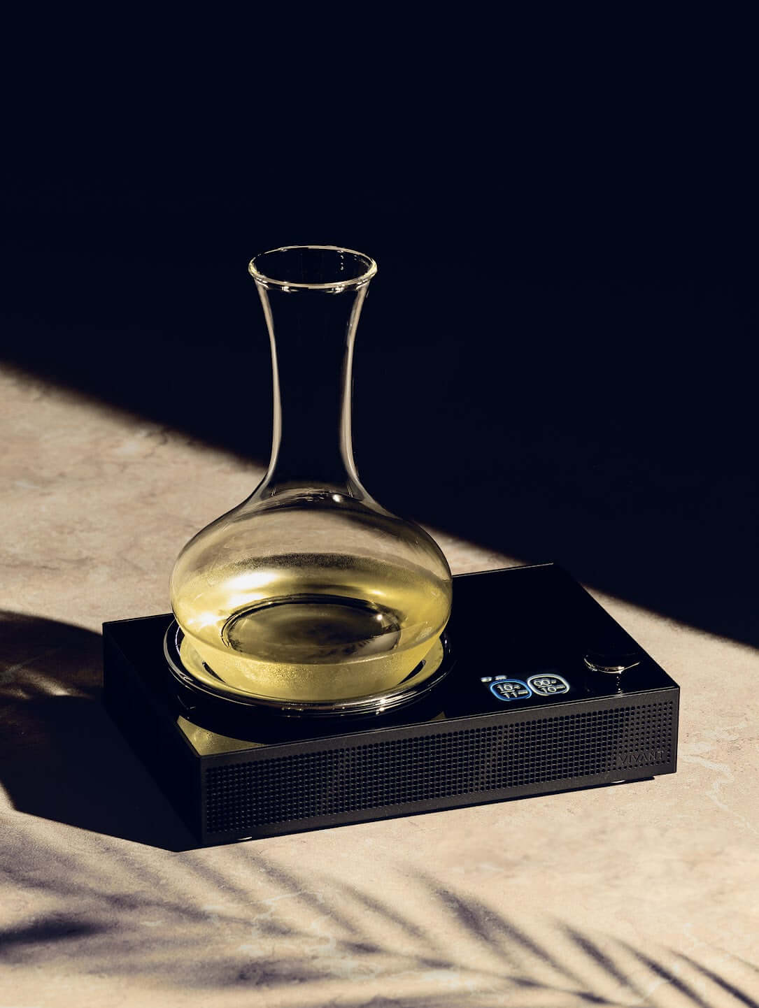 Titan - Decanter chiller by Vivant